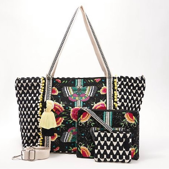 America & Beyond Midnight Butterflies Tote Plus 🖤🦋 - Picture 1 of 12